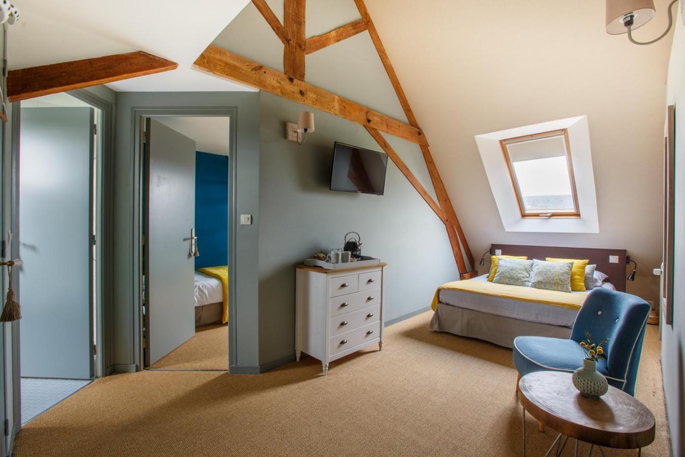 Le Clos Poulain Petits Gites De Charme Et Chambres D'Hotes Familiales Au Calme Proche Bayeux Et Des Plages Nonant Екстер'єр фото